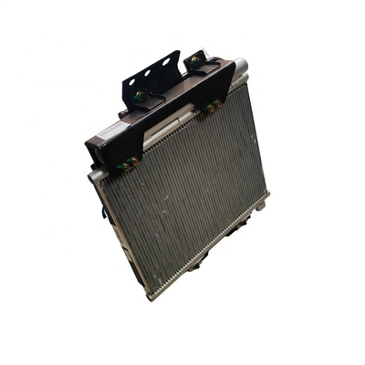 Schwerlastwagen HOWO Leichtwagen Ersatzteile Aluminiumlegierung Farbkondensatormontage